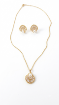Maritime Pearl Halskette & Ohrstecker mit Perlen und Zirkonia 18 Karat Goldbeschichtung