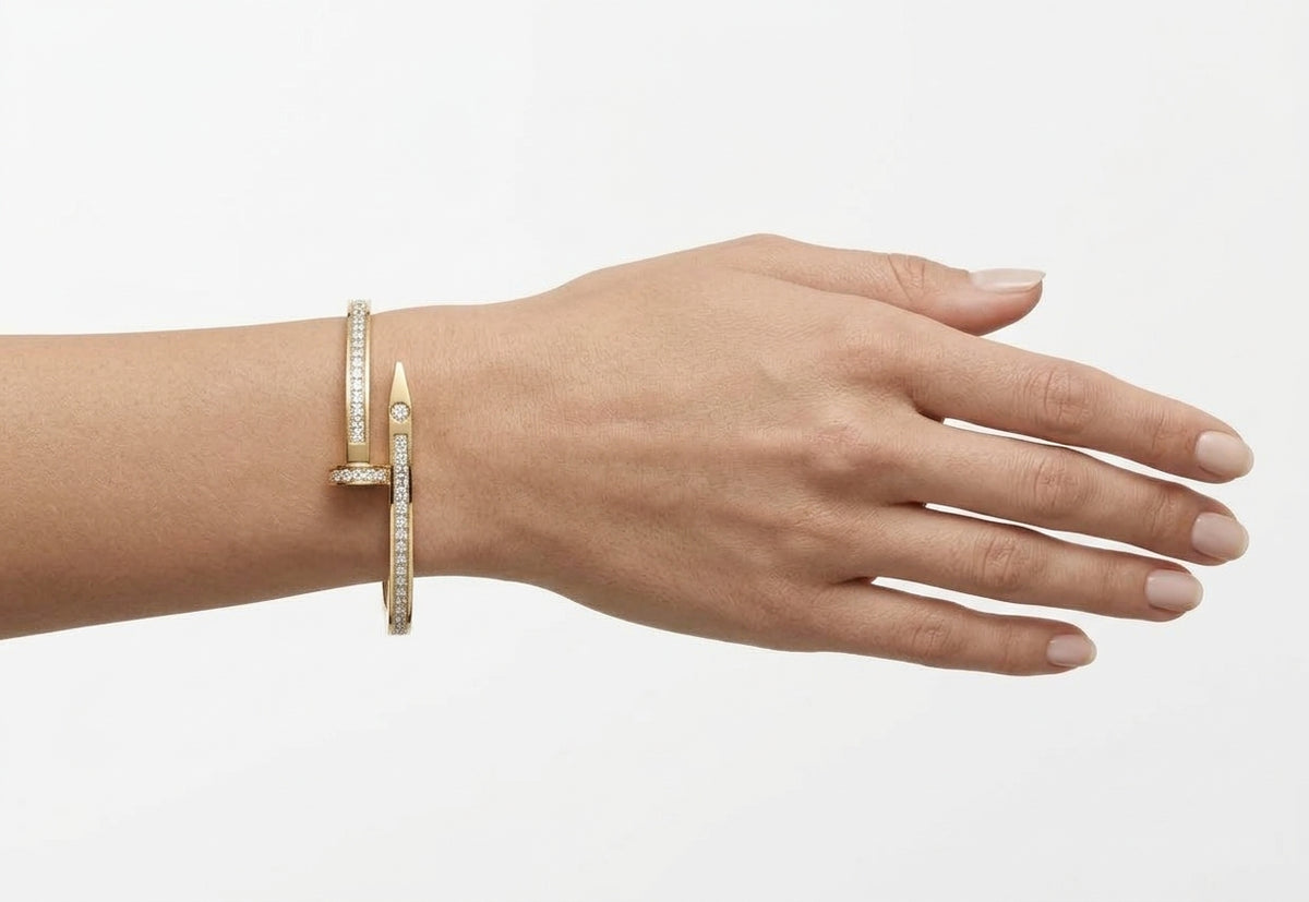 Nagel Zirkonia Armreif 18K vergoldet