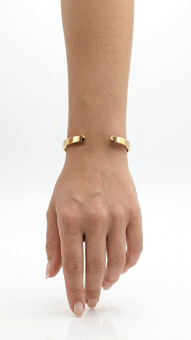 Pure Elegance Armcuff 18k Gold Beschichtung